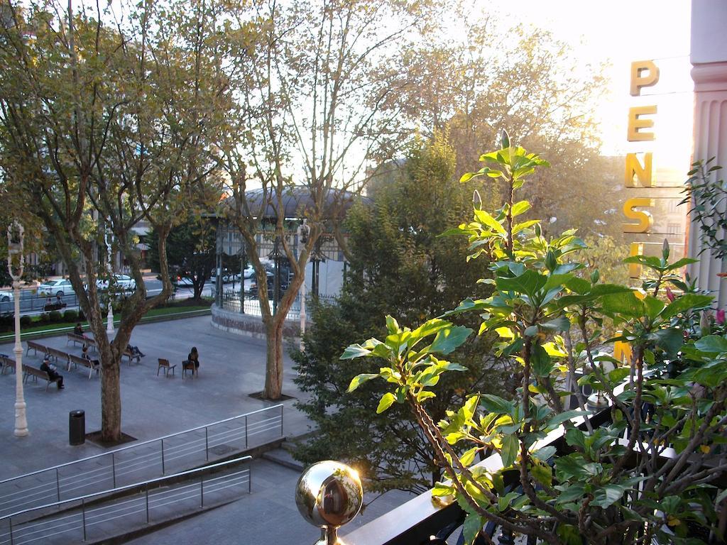 Pension Lorea San Sebastian Exterior photo