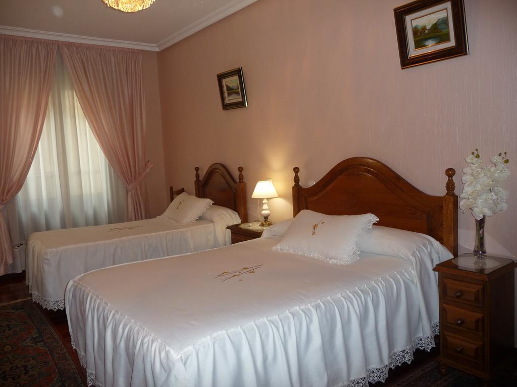 Pension Lorea San Sebastian Exterior photo